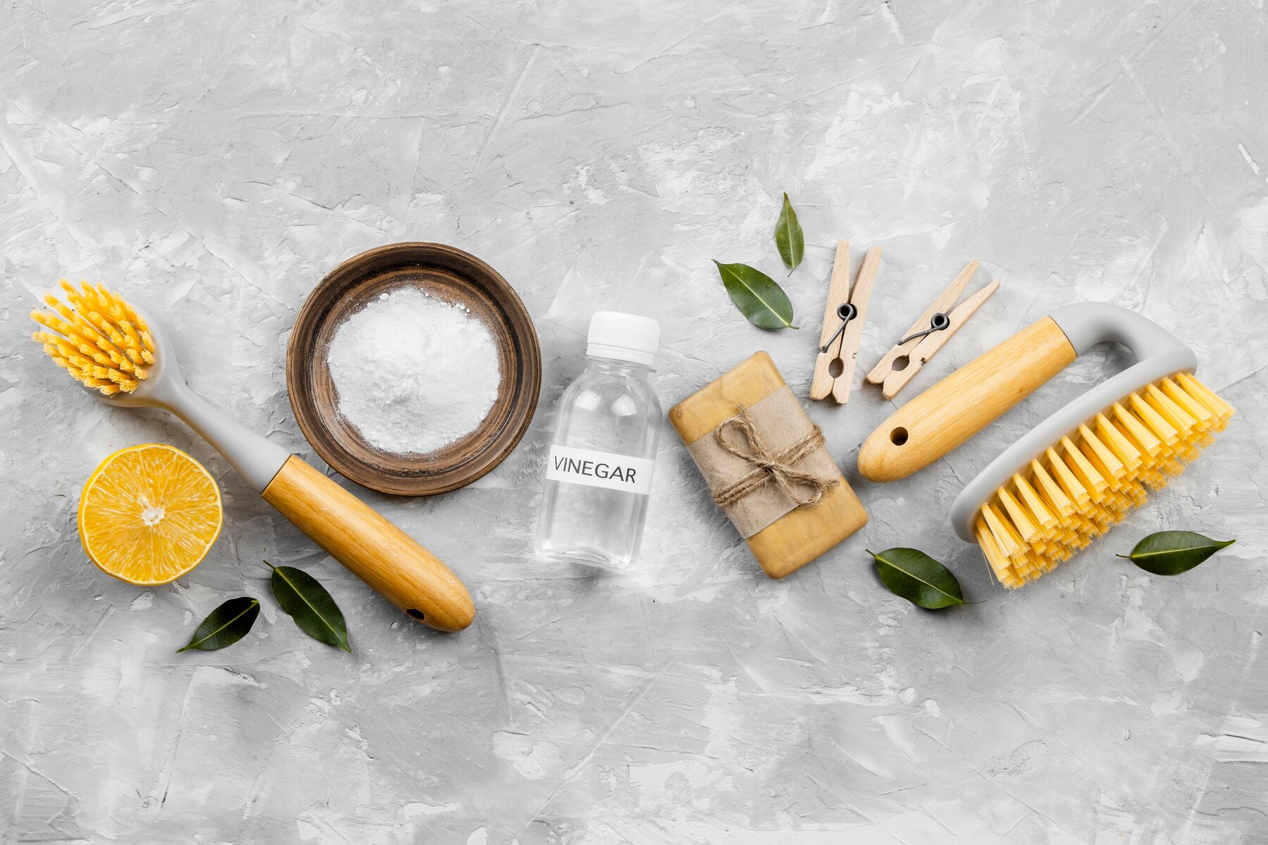 DIY natural grooming products for pet